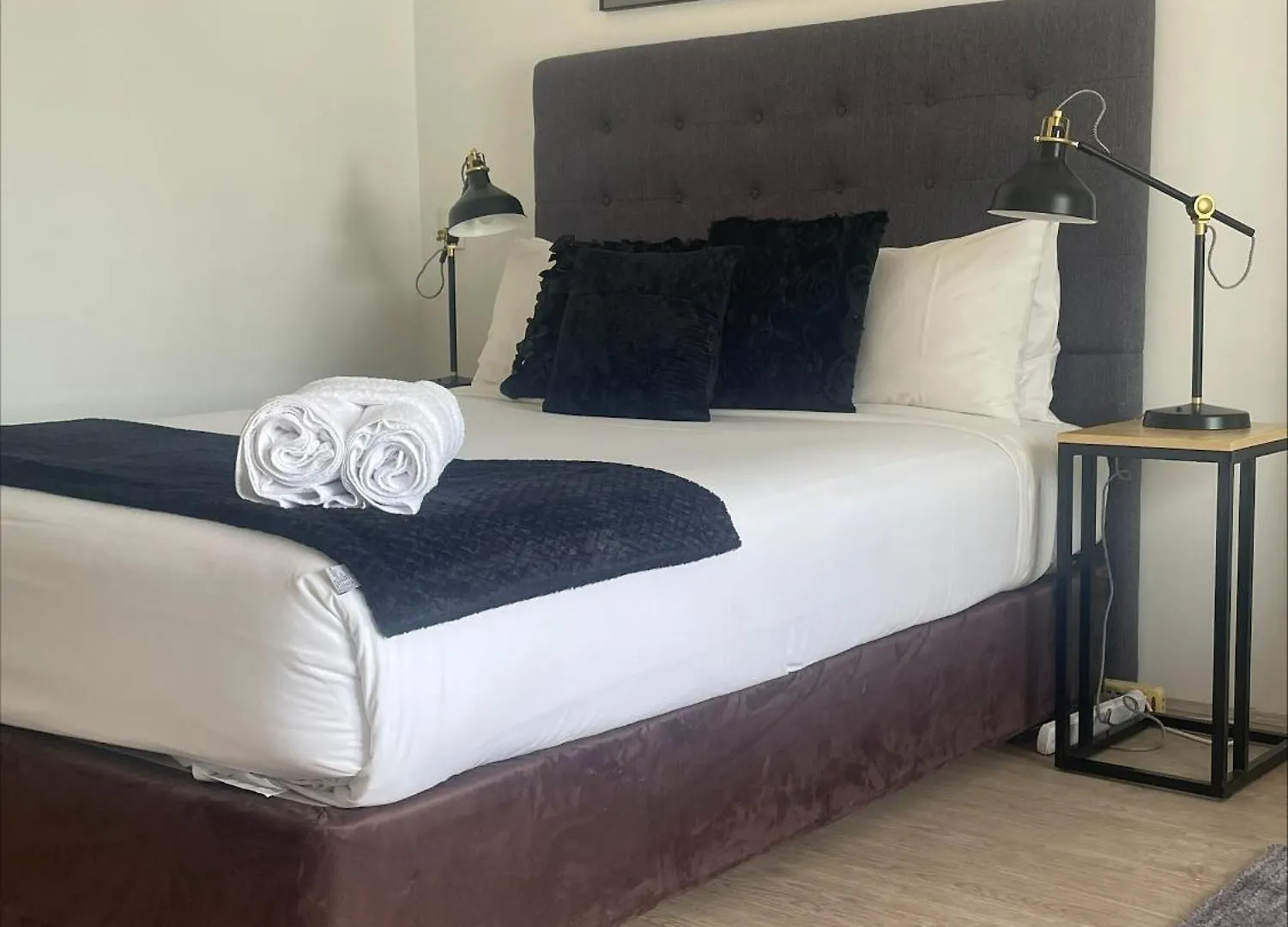 Apartment 806 Deluxe Delight Concert Hall Studio Perth